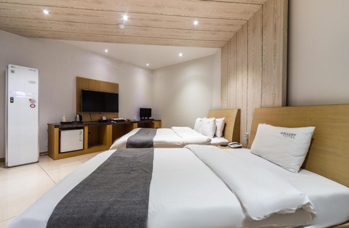 Gallery Hotel Gwangju Metropolitan City Bagian luar foto