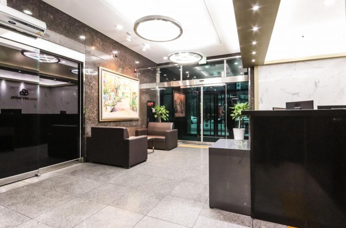 Gallery Hotel Gwangju Metropolitan City Bagian luar foto