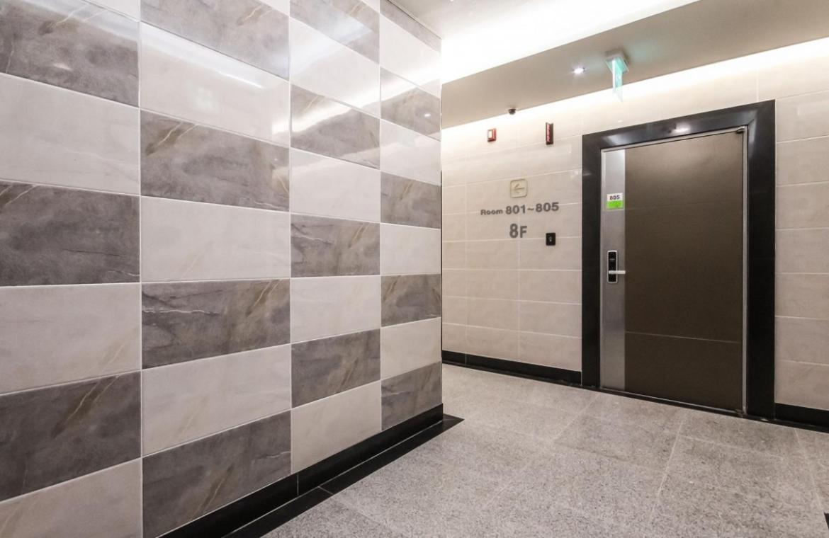 Gallery Hotel Gwangju Metropolitan City Bagian luar foto